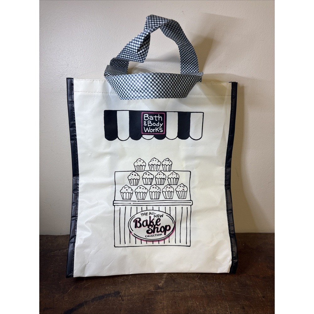 Bath & Body Works Bake Shop Reusable Tote Bag Cupcake Print Interior Pocket